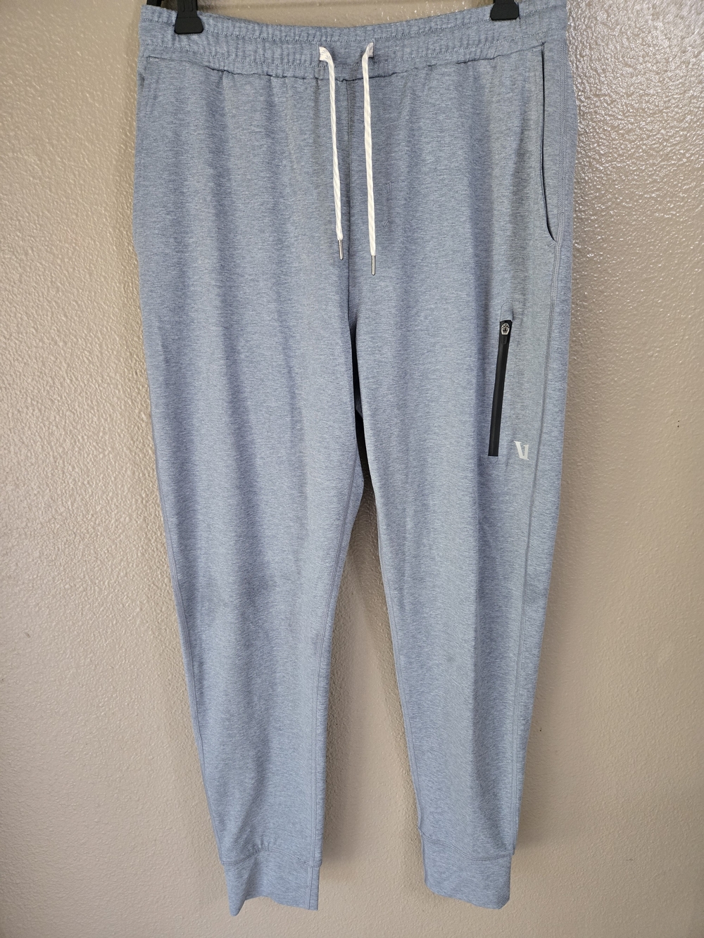 Vuori Men's Light Gray Performance Jogger Pants